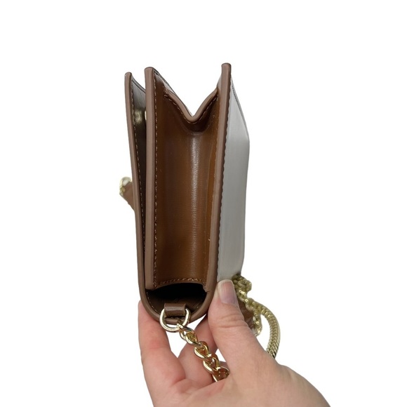 Faux Leather Brown Structured Gold Tone Horseshoe Chain Purse - Picture 3 of 13